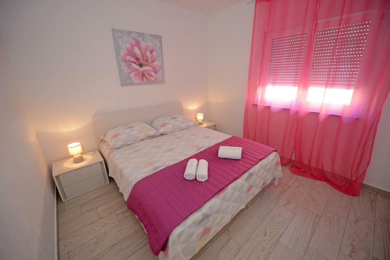 Apartman Adriana Zara Esterno foto